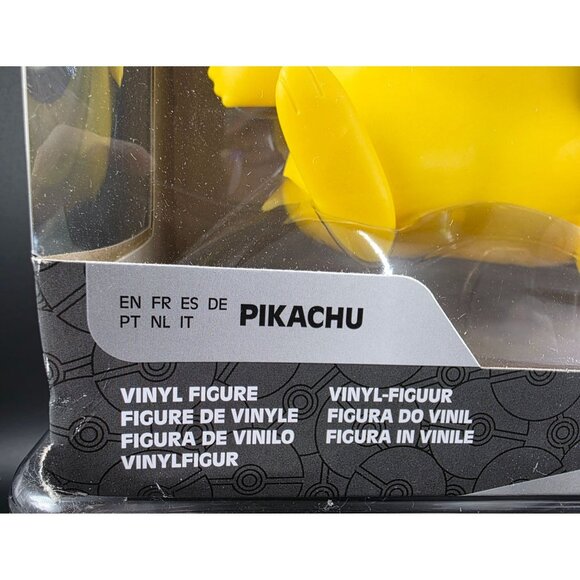 Pokémon Select Pikachu Vinyl Figure  Series 1  Deluxe Collectible For Kids & Fan - Picture 3 of 7